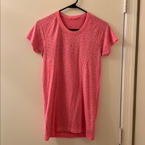 Lululemon Swiftly Size 8